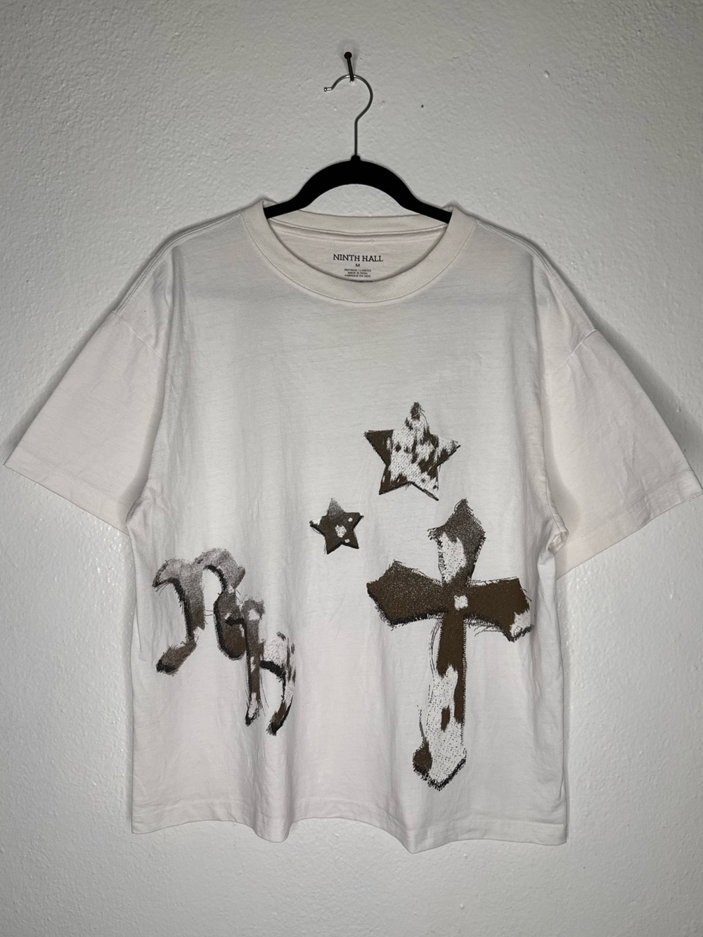 Ninth Hall Faux - NY Hair White Graphic Short Sleeve T-shirt  Streatwear